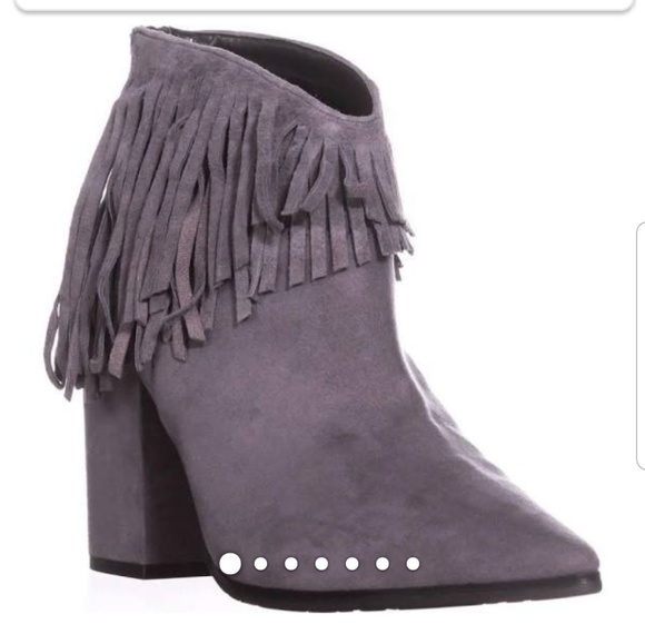 Kenneth Cole Reaction Shoes - 👢 Kenneth Cole Pull Ashore gray 7 bootie fringe